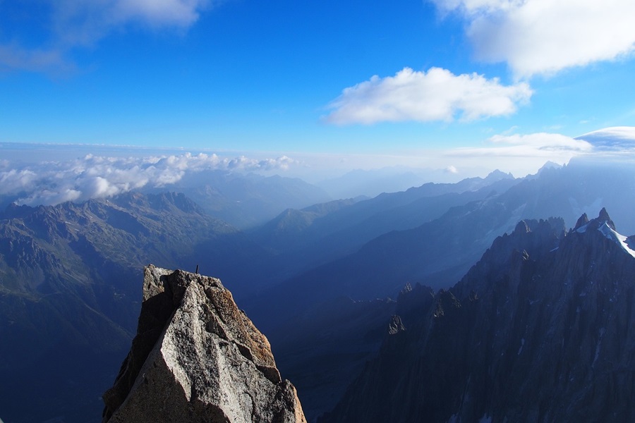 Treat Vertigo at Home with Standard Process Catalyn View of Mountains