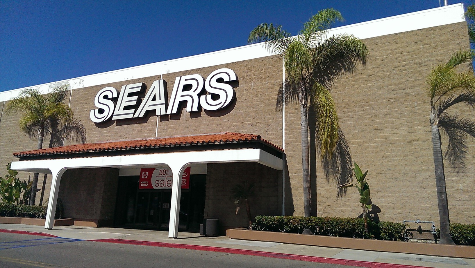 OC Spotlight on Orange County Farmers Market at Laguna Hills Mall