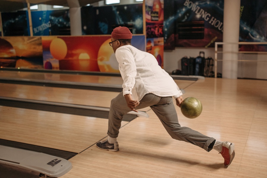 Things To Do in Los Angeles for Families a Man Bowling in a Bowling Alley