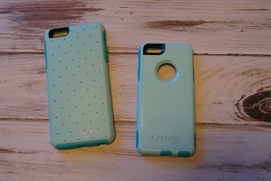 What is the Difference between Otterbox Cases Close Up of a Teal Otterbox Case on a Wooden Surface