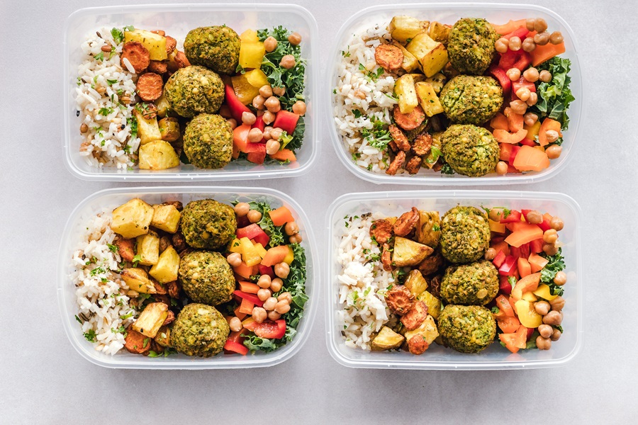 Jillian Michaels BODYSHRED Tips to Succeed View of Meal Prep Containers Filled with Healthy Food
