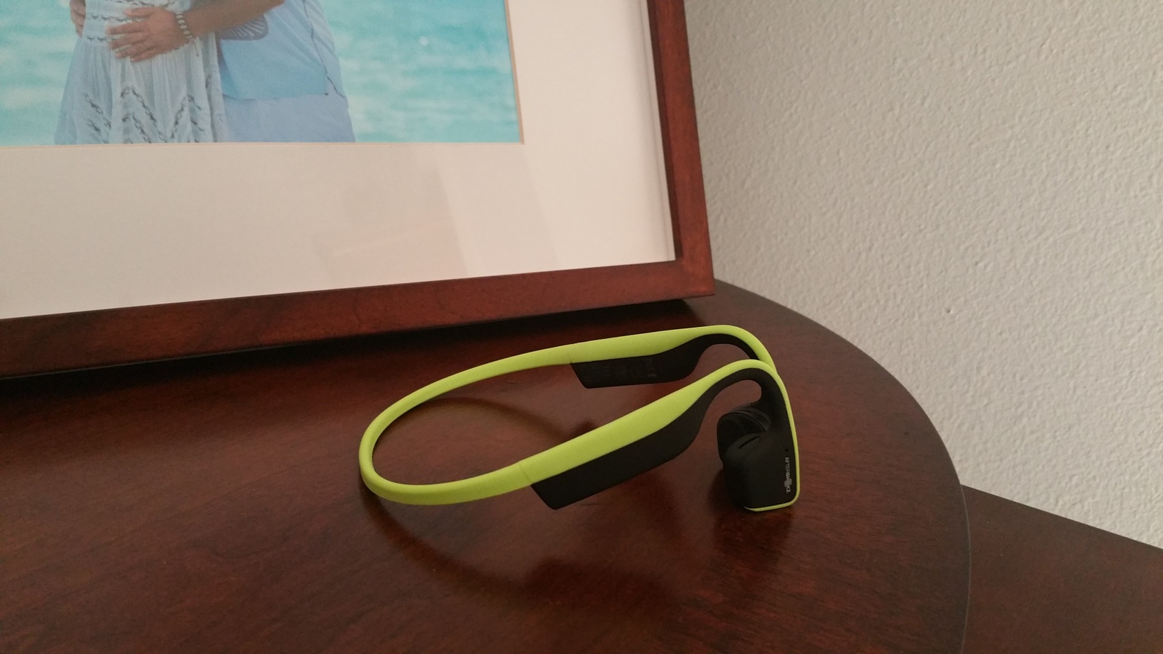 There are benefits of bone conduction headphones but it is good to know if they are safe and how they actually work so you can decide if they are right for you.