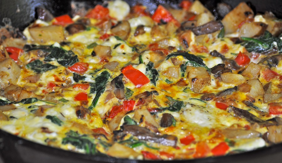 Enjoy this Jillian Michaels spinach frittata recipe with potatoes peppers and feta anytime of day to stay on your meal plan or to simply eat healthy.