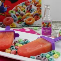 Alcoholic Vodka Popsicles with Fruit Loops