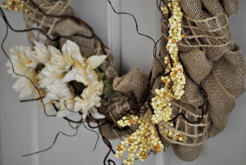 Our neutral fall DIY burlap wreath keeps your home looking chic and stylish throughout the entire season with its Restoration Hardware inspired design. How to Make a Wreath | How to Make a Ruffled Burlap Wreath | How to Make a Wreath with Burlap Squares | Fall Burlap Wreath | Burlap Wreath Supplies