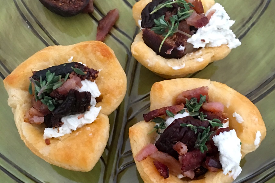 Overhead View of a Serving Tray with Pastry Cups with Bacon and Cheese Recipe