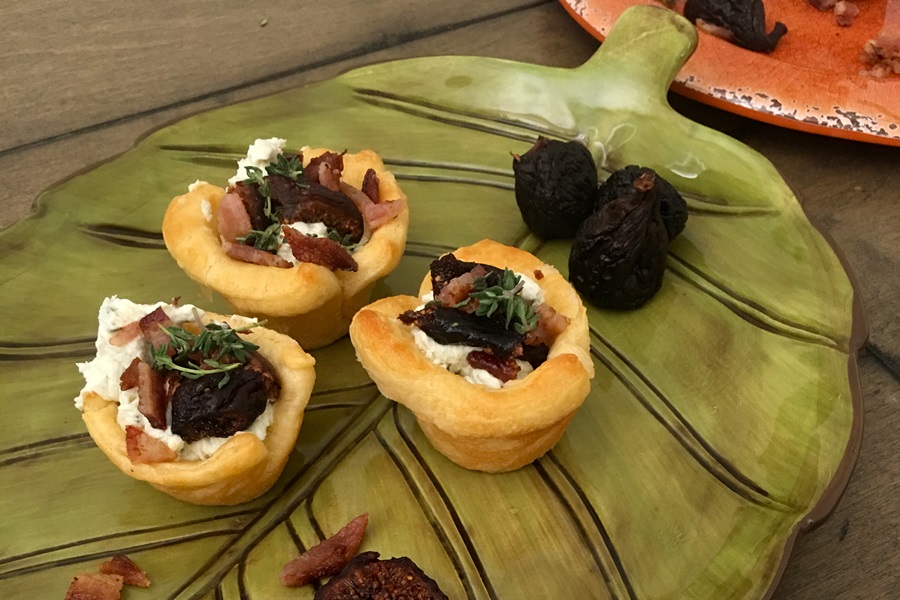 Close Up of Pastry Cups with Bacon and Cheese Recipe on a Leaf-Shaped Serving Tray