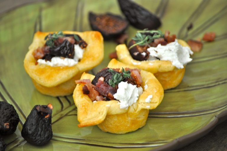 Pastry Cups with Bacon and Cheese Recipe Close Up of Pastry Cups on a Serving Tray Shaped Like a Banana Leaf