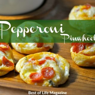 Pepperoni Pinwheels are perfect as an appetizer, grab and go snack, and kids love it as an after-school snack! If you are hosting a party, these are a must! Italian Pinwheels with Pizza | Pinwheel Recipes | How to Make Pizza at Home | Ways to Cook Pizza | Homemade Pizza Snacks