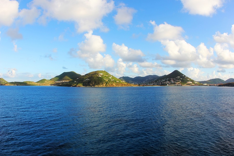 US Virgin Islands vs British Virgin Islands View of an Island in the Distance