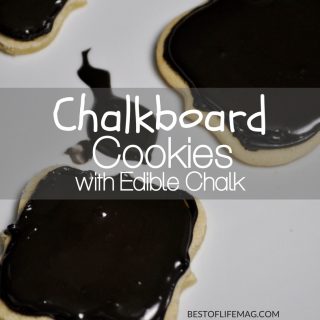 Make these chalkboard cookies with edible chalk to express your feelings on any holiday. They make the perfect teacher gift from your child, too! Cookie Recipes | Edible Chalk Recipe | Recipes for Teachers | Snack Recipes