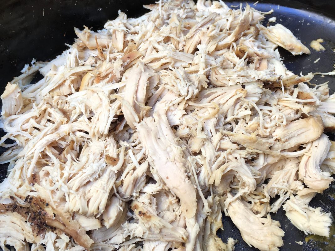 This Shredded chicken tacos crockpot recipe takes only minutes to prep; it truly is the perfect meal for your ketogenic low carb diet. Ketogenic Recipes | Keto Diet Recipes | Chicken Tacos Recipes | Crockpot Tacos Recipe | Easy Crockpot Recipes | Easy Ketogenic Recipes | Easy Crockpot Chicken Recipes