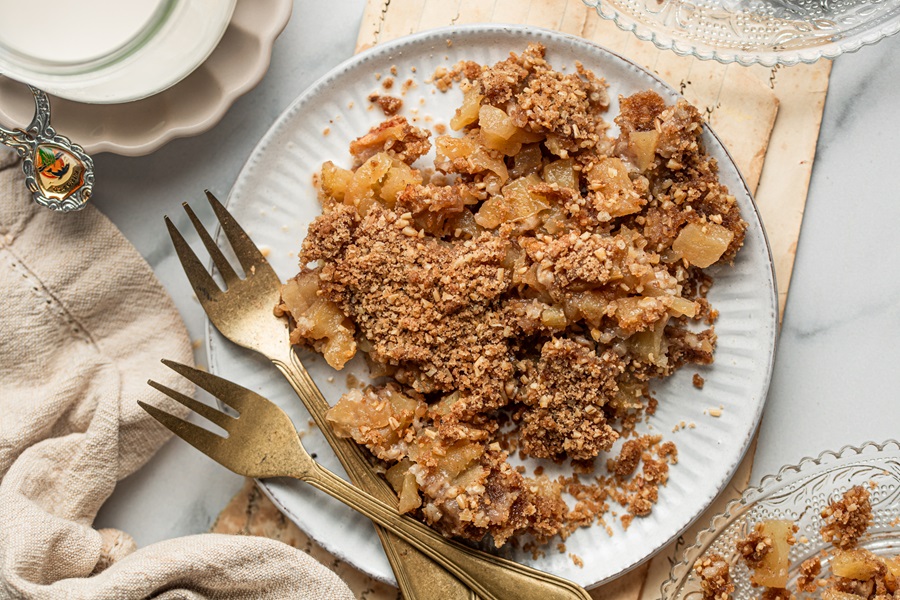 A Plate of Apple Crisp with Instant Oatmeal and Two Forks