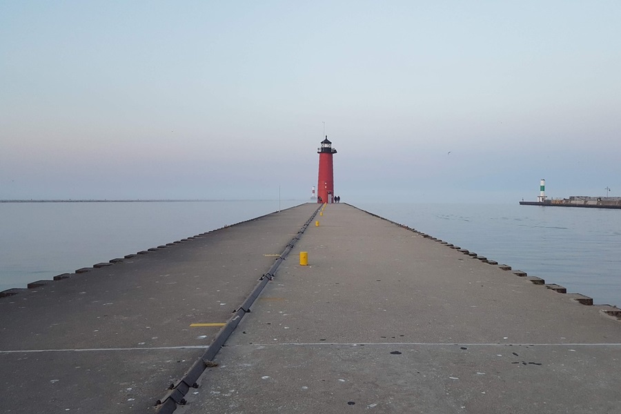 Cool Places to Visit in the Midwest a Lighthouse at the End of a Pier in Wisconsin