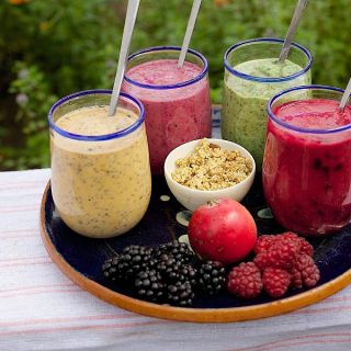 Use the best smoothie recipes to reduce bloating and keep you on track with your healthy diet and keep you from giving up altogether. Healthy Smoothie Recipes | Bloat Reducing Smoothies | Best Smoothie Recipes | Easy Smoothie Recipes | Healthy Recipes | Best Healthy Recipes | Recipes for Weight Loss | Best Recipes for Weight Loss