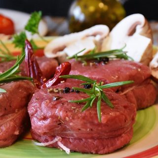 Most 2B Mindset recipes are friendly and completely adjustable and are already geared toward your plan. You will only need to adjust your ratio of veggies to beef to fit your plate and you are on your way! #2BMindset #Recipes #DietRecipes #DinnerRecipes #HealthyRecipes #Health #WeightLoss