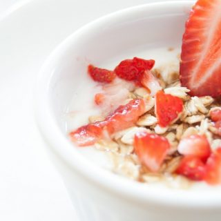 Are there such things as 2B Mindset snack recipes? The answer is YES! Using the Plate It! System, you can enjoy a filling and good for you snack. Best 2B mindset Snack Recipes | Easy 2B Mindset Snack Recipes | Healthy 2B Mindset Snack Recipes | Healthy Snack Recipes | Snack Recipes for Weight Loss #2BMindset #weightloss #snackrecipes #recipes