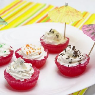 Enjoy margarita jello shots during your next party and take your party to the next level of fun with this twist on a classic cocktail. Margarita Recipes | How to Make Jello Shots | Party Ideas | Party Planning Tips |Party Recipes  #margarita #cocktails #happyhour #jelloshots #recipes
