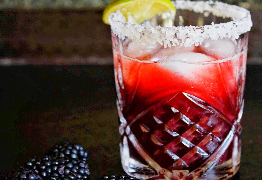 Blackberry Lemonade Margaritas | Tequila Blackberry Cocktail