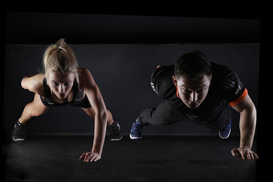 Transform 20 Week 3 Workouts and Tips a Man and a Woman Doing Pushups Side by Side