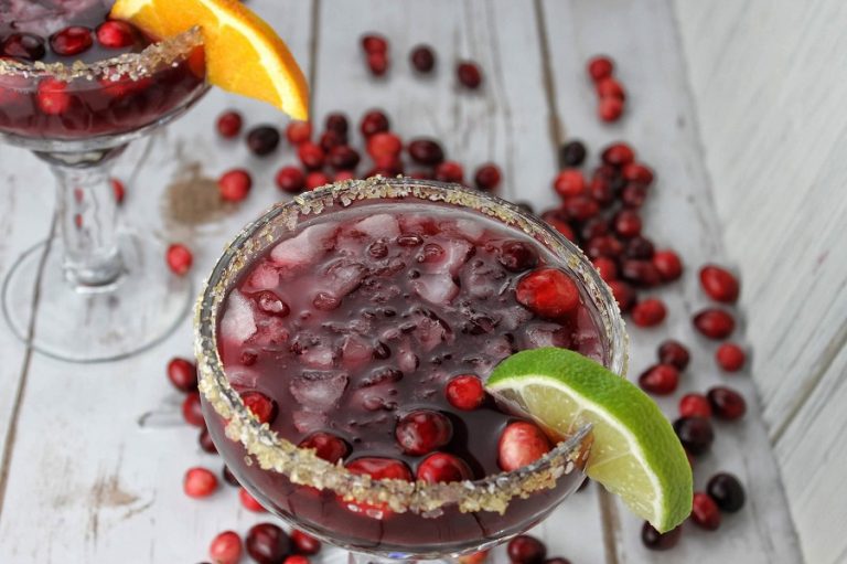 Cranberry Margarita Recipe on the Rocks | Pitcher Recipe
