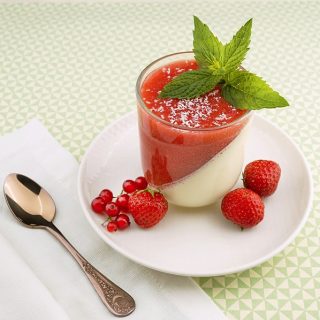 Low Carb 2 Ingredient Desserts a Strawberry Dessert in a Cup with a Mint Leaf on Top