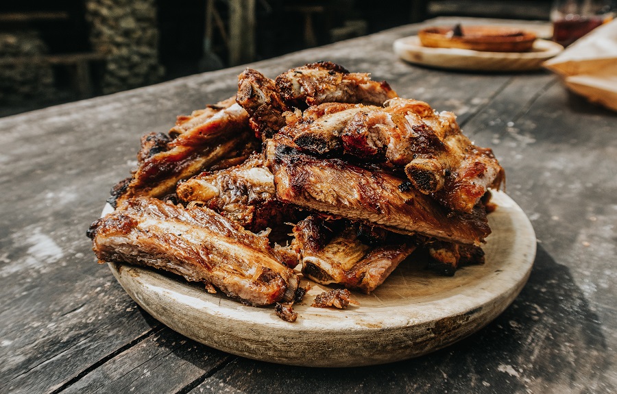 The best way to cook ribs can be very personal, but the moist tender meat of slow cooker BBQ ribs recipes make that cooking method an easy favorite. Slow Cooker Ribs Dry Rub | Slow Cooker Boneless Pork Ribs | Slow Cooker Country Style Ribs | Slow Cooker Ribs Beer | Slow Cook Ribs | Crockpot Ribs Coca-Cola