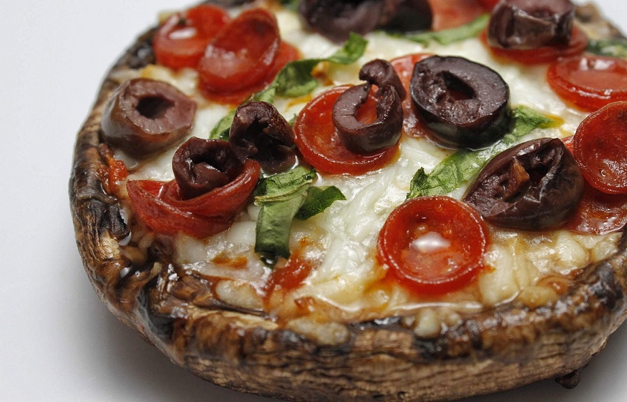 2B Mindset Portobello Pizza Recipe Zoomed in Picture of Finished Pizza