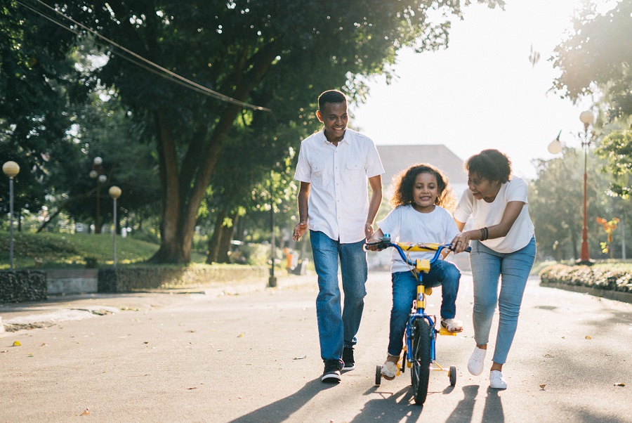 Amazon Echo Show Parents Teaching Their Daughter to Ride a Bike