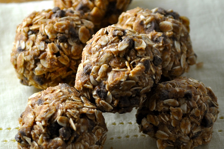 Peanut Butter Oatmeal Balls Close Up of Protein Balls on a Small Tea Towel