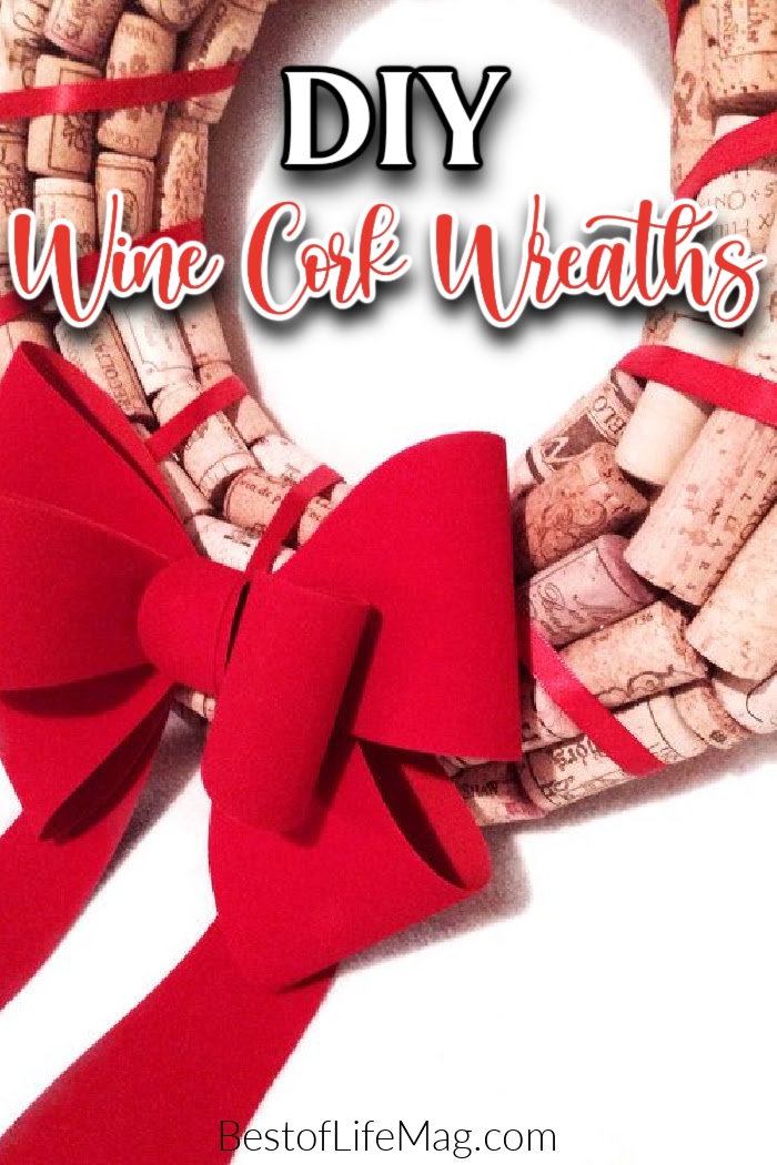 Use these creative DIY wine cork wreaths to give the best homemade gifts any wine lover would appreciate during the holiday season. DIY Gift Ideas | DIY Gifts | Wine Gifts | DIY Home Décor | DIY Holiday Decorations | #DIY #wine