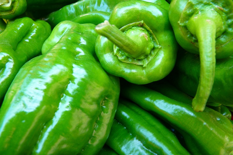 Low Carb Vegetarian Recipes for Dinner Close Up of Green Bell Peppers