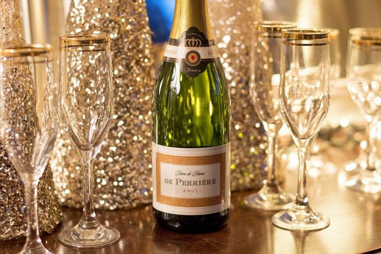 Best Champagne Cocktails For New Year S Eve