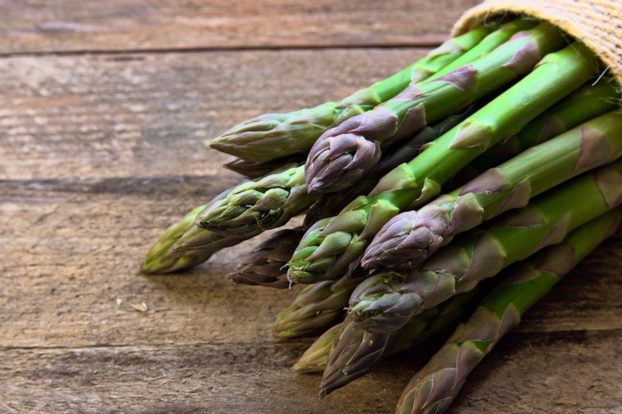 Whole30 vs Keto Diet Close Up of Asparagus on a Wooden Surface