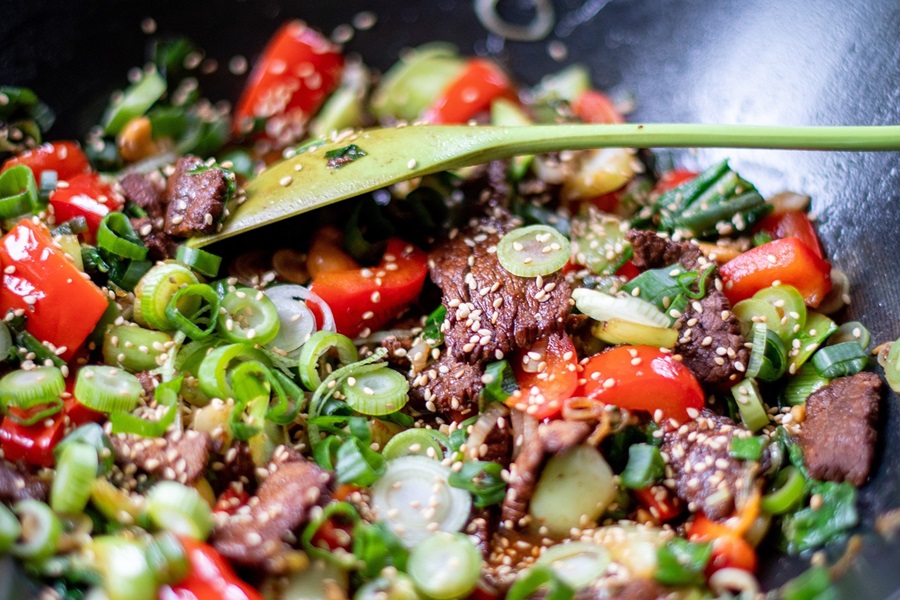 Freezer Meals for Diabetics Close Up of a Beef Stir Fry in a Pan