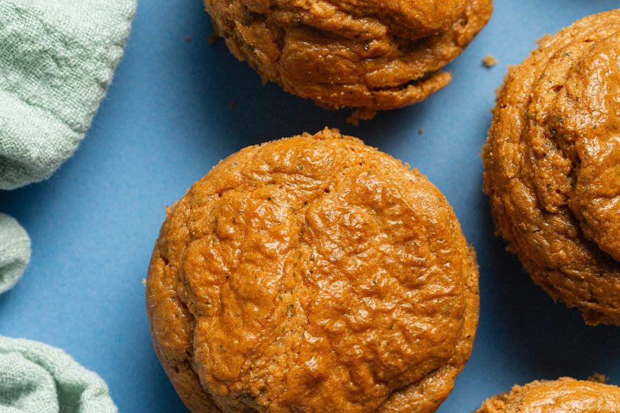 Easy Keto Almond Flour Bread Recipe Close Up of a Few Almond Flour Bread Rolls