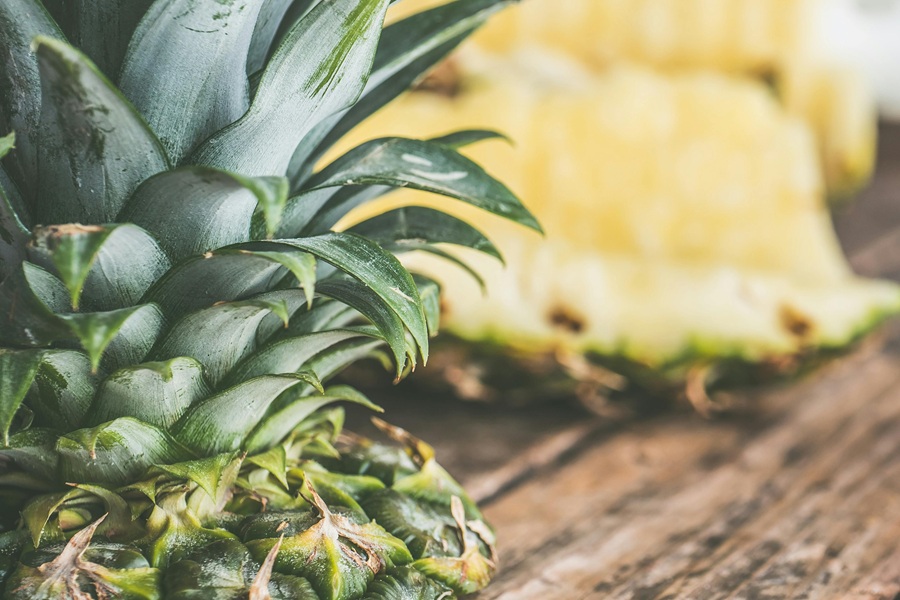 Fat Burning Juice Recipes  Close Up of a Pineapple