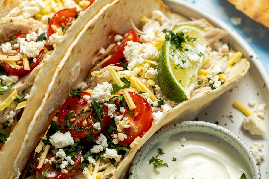 Easy Chicken Tacos with Shredded Chicken Close Up of Tacos on a Plate