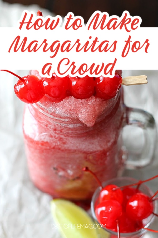 These margarita pitcher recipes are perfect for a crowd and make the BEST party drinks! via @amybarseghian