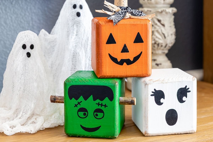 DIY Halloween Decorations DIY Wood Halloween Decorations One a Pumpkin Block, Another a Frankenstein Block and One a Ghost